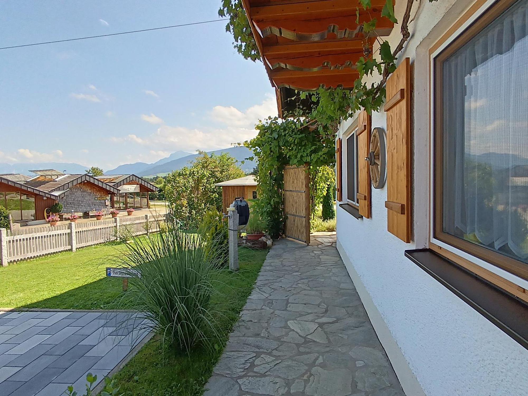 Haus Kali Appartement Teisendorf Buitenkant foto